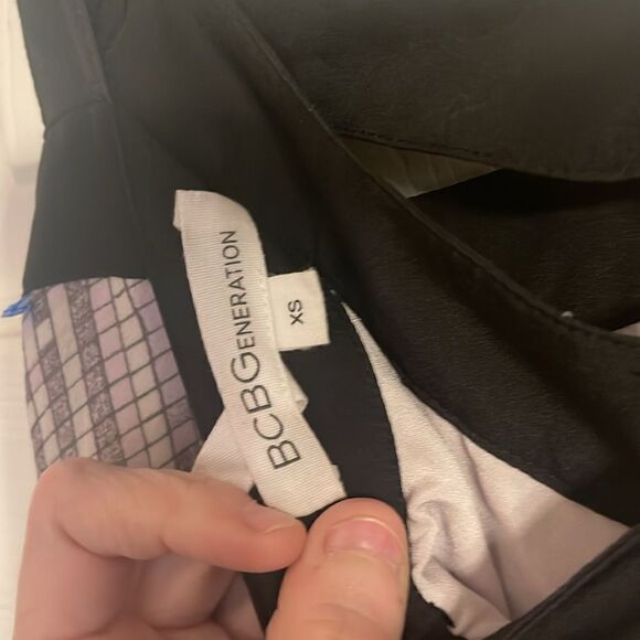 BCBG Generation Dress XSmall Like new - Picture 10 of 10